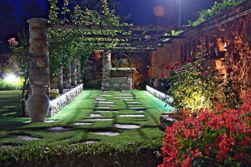 Hotel Ristorante La Torretta Bianze Exterior photo