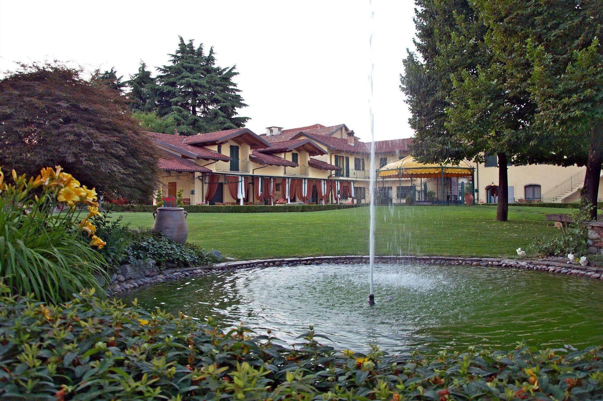 Hotel Ristorante La Torretta Bianze Exterior photo